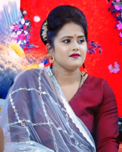 Rani Kushwaha Bundeli Singer